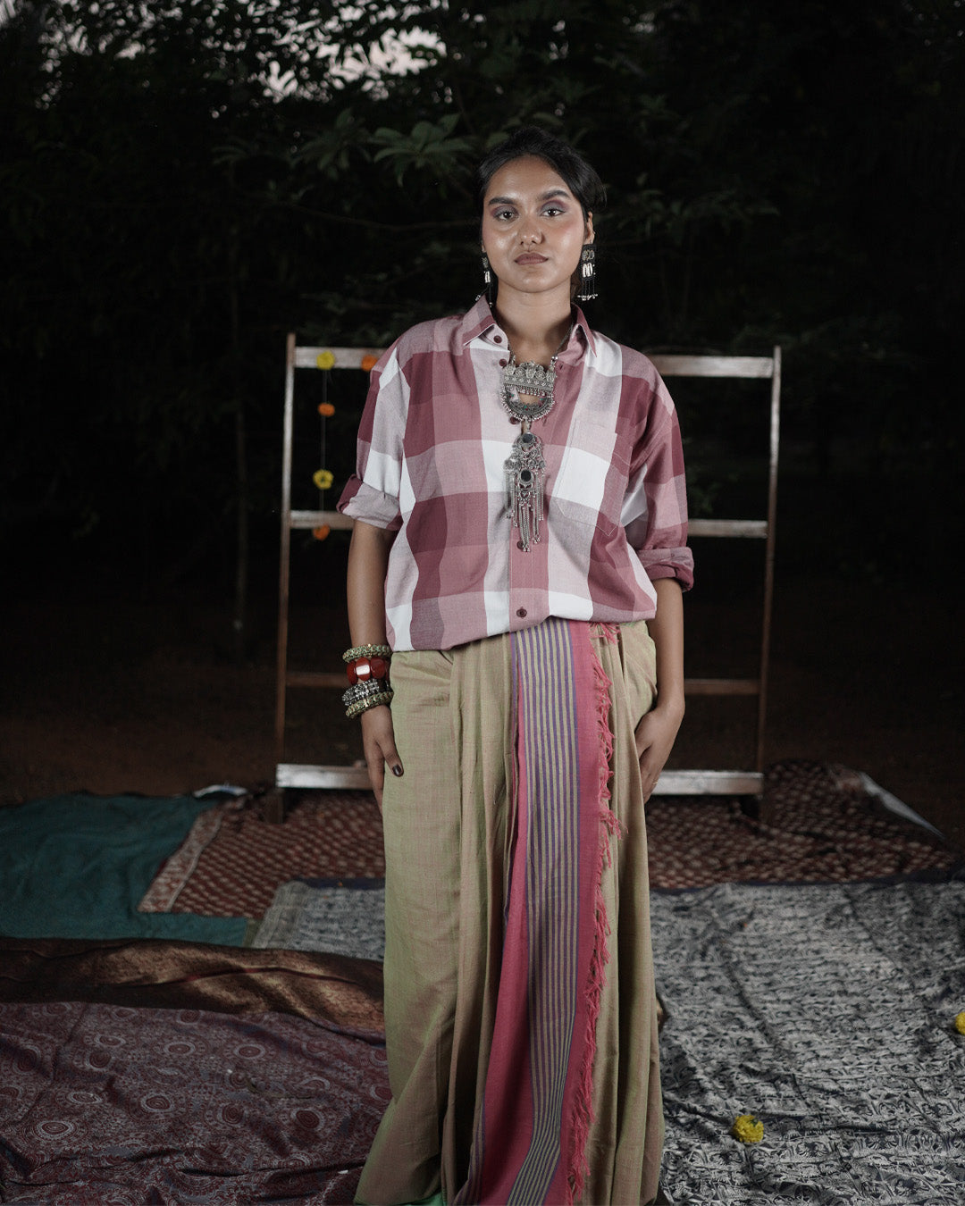 Grounded Rose Handwoven Saree